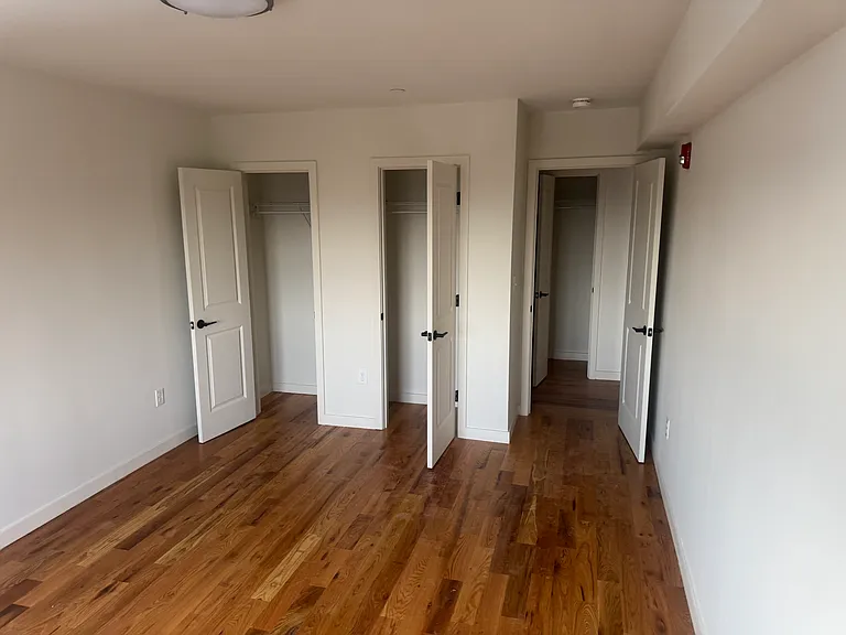 671 Bronx River Rd #3Y — Photo 4