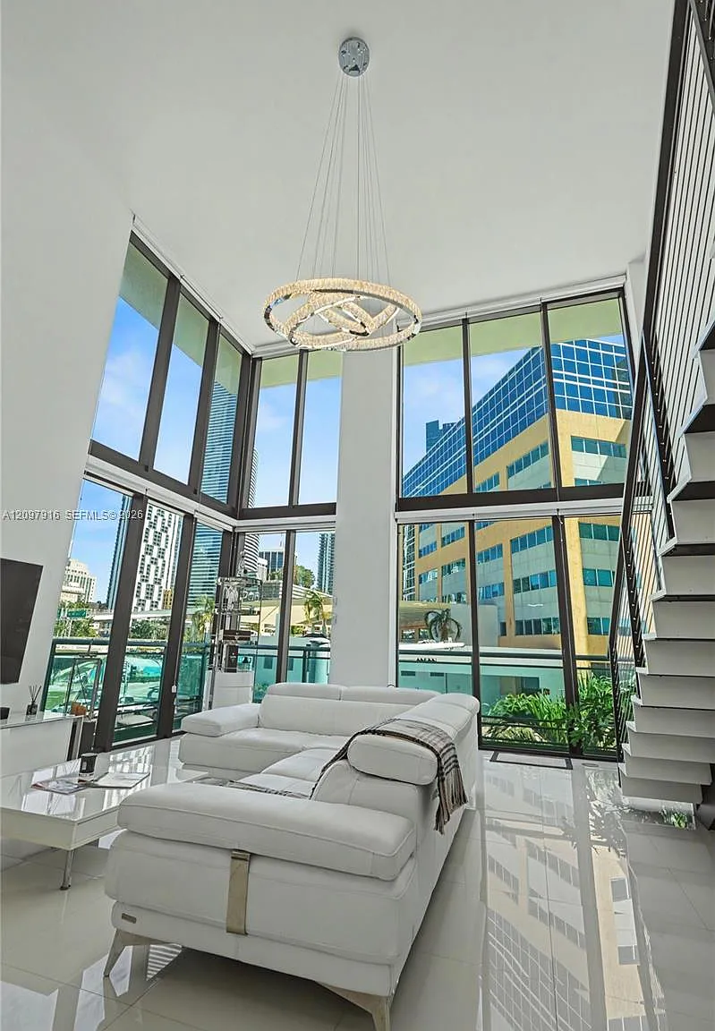 Wind Condo — Photo 3