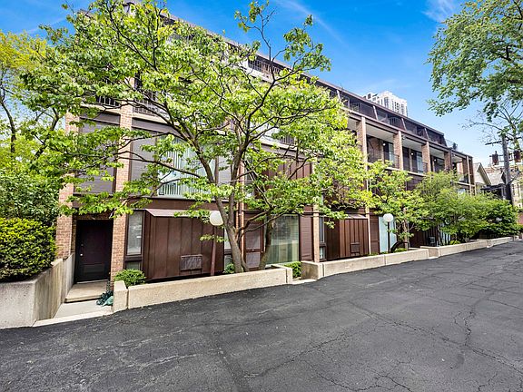 2nd image of 235 W Eugenie St APT G10