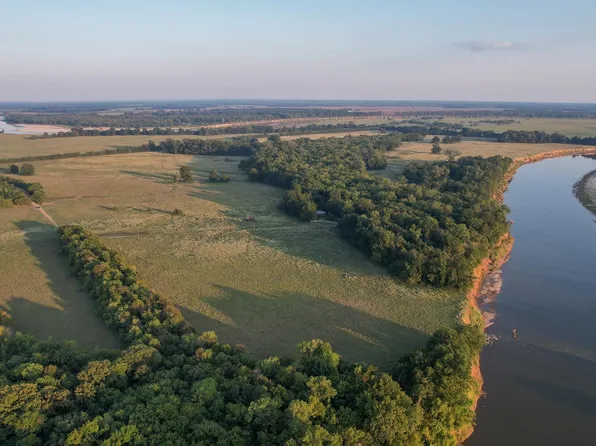 (undisclosed Address), Ashdown, AR 71822