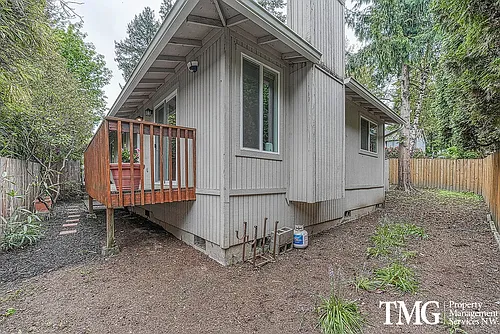 5215 SW 62nd Ave Photo 1