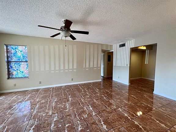 2nd image of 724 Sunny Pine Way APT E1