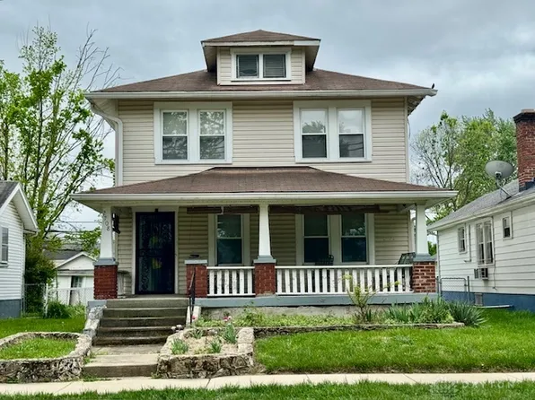 2708 Oakridge Dr, Dayton, OH 45417