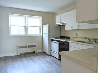 72 Meadowbrook Rd #1AA, Quincy, MA 02170