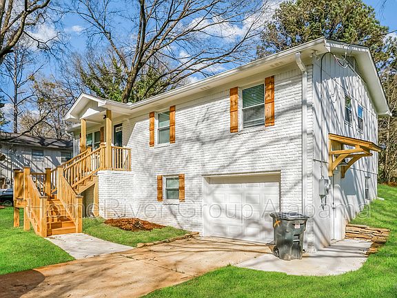 4th image of 5209 Baggett Dr