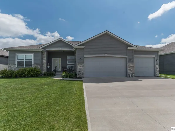 11405 N 170th St, Bennington, NE 68007
