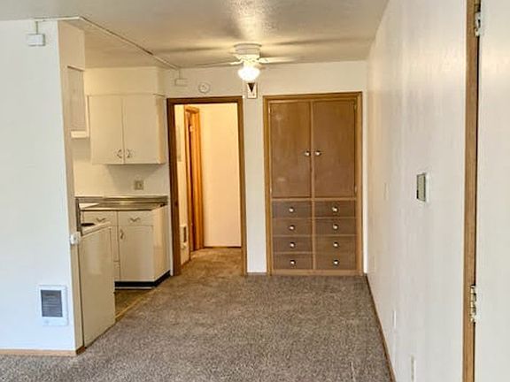 3rd image of 1631 W 6th Ave #3