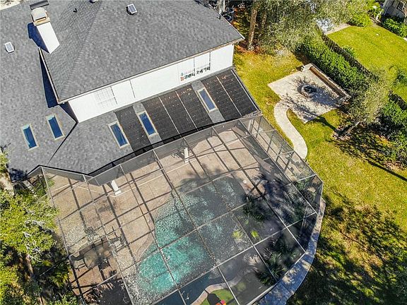 4th image of 8734 Palm Lake Dr