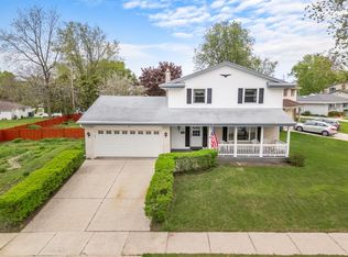 1561 Parkway Dr, Port Washington, WI 53074