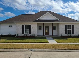 3113 Nancy St, Meraux, LA 70075
