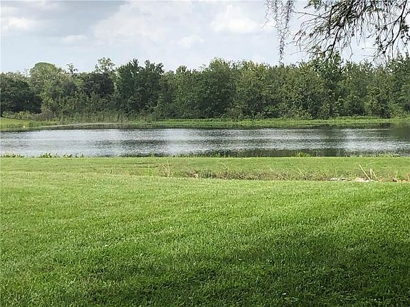 3rd image of 11752 Windbourne Ct