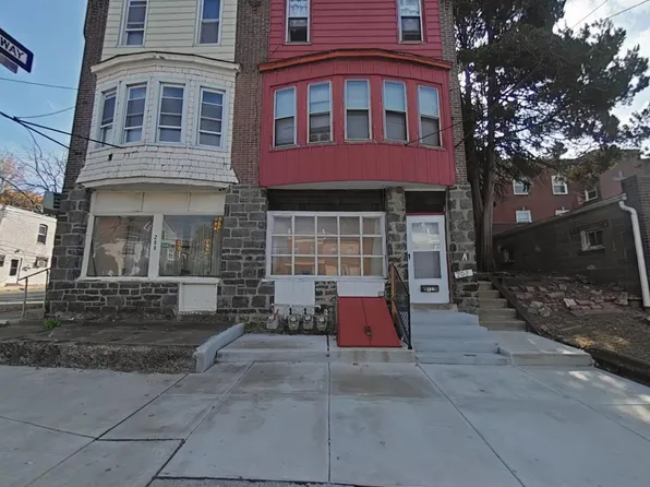 202 Macdade Blvd, Collingdale, PA 19023