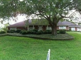 4615 Colonial Dr, Nacogdoches, TX 75965