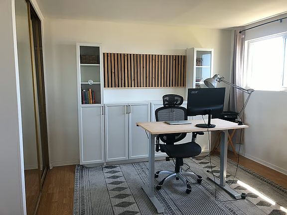 Office / bedroom #3