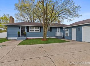 4363 Illinois Ave SW, Wyoming, MI 49509