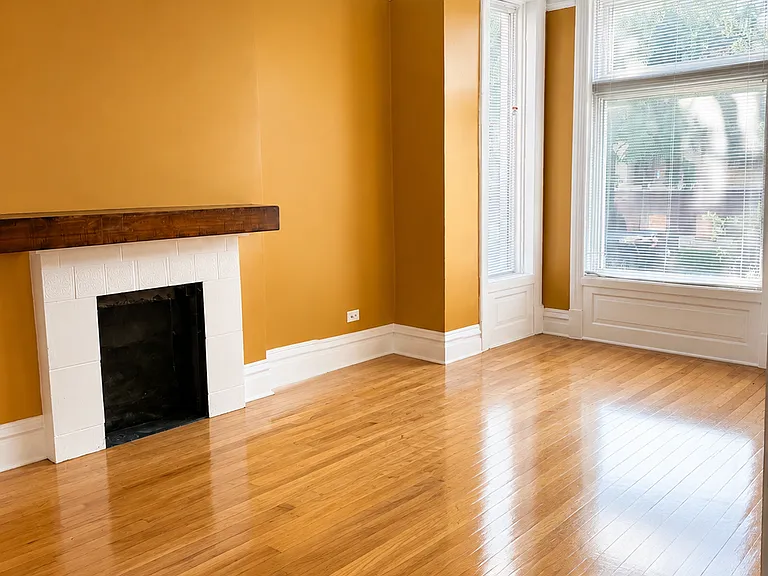 4615 S Vincennes Ave #1 — Photo 2