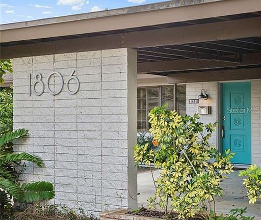 4th image of 1806 Lorena Ln