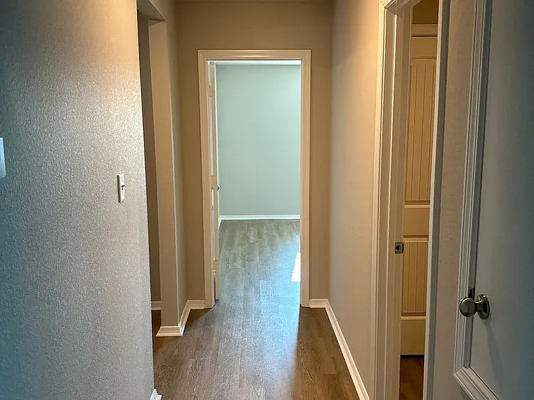 117 Logan Dr — Photo 14