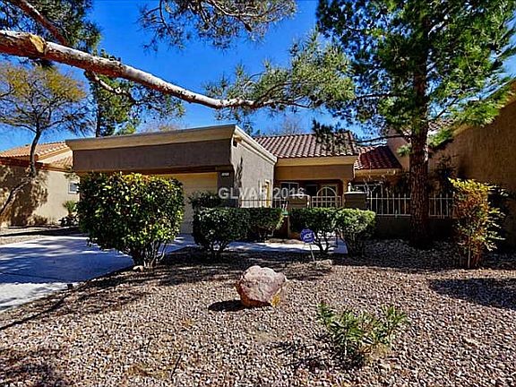 2nd image of 2836 Dry Plains Dr