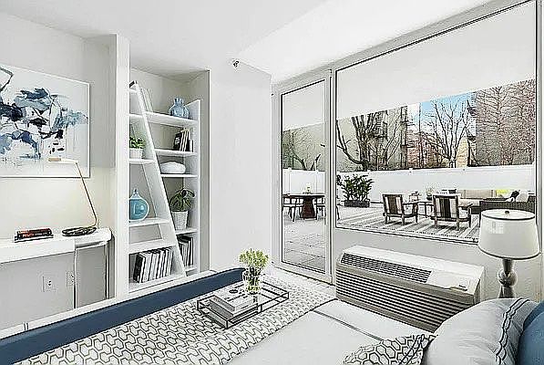1st image of 329 Pleasant Ave #3V