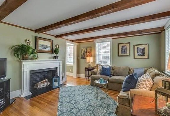 Formal front living room.