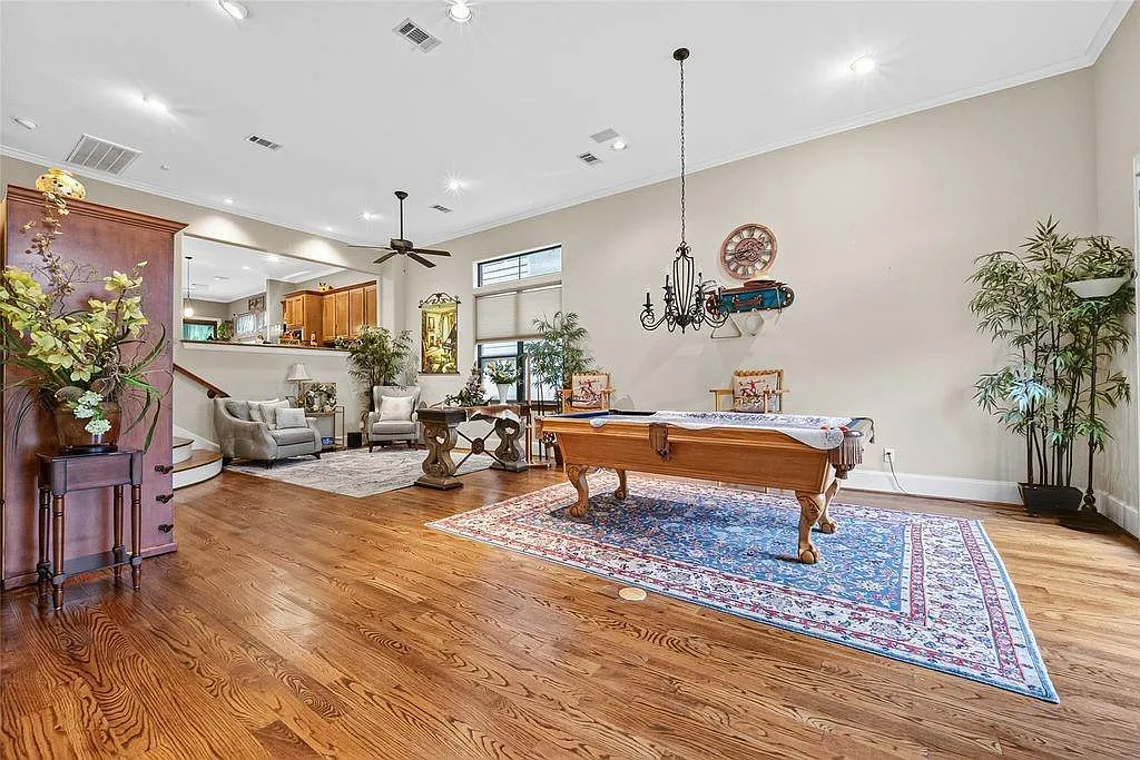 3 bed, 2.5 bath, 3311 sqft, $3,500 — Photo 3