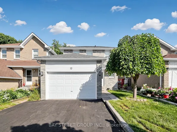 10 Peelton Heights Rd, Brampton, ON L6Y 2J2