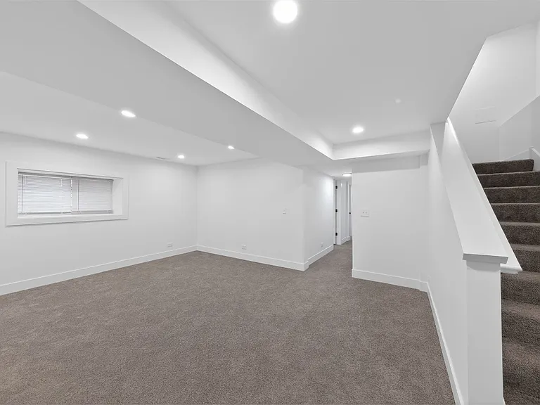 328 N Lockwood Ave #1 — Photo 13