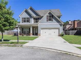 3165 Sparrow Creek Dr, Loganville, GA 30052