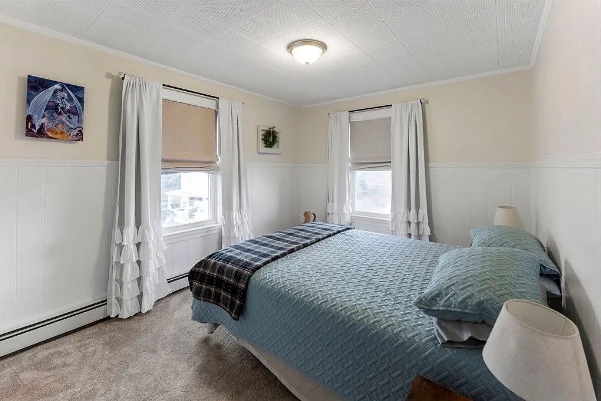 3 bed, $3,000 — Photo 3