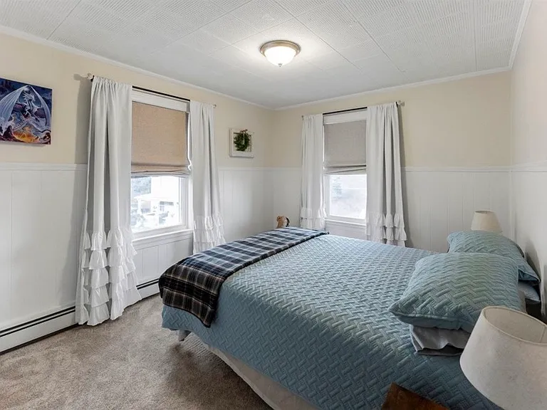 8 Peck Ave #B — Photo 3