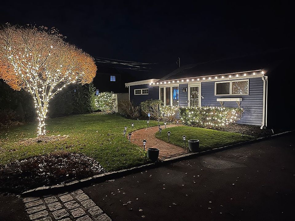 2nd image of 2 Bayberry Dr
