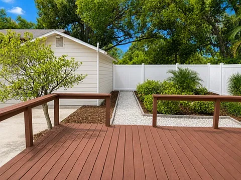413 W North Bay St — Photo 22