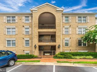 5707 Brewer House Cir APT T1, Rockville, MD 20852