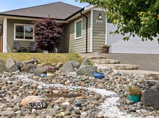 3651 Vermont Pl, Strathcona, BC