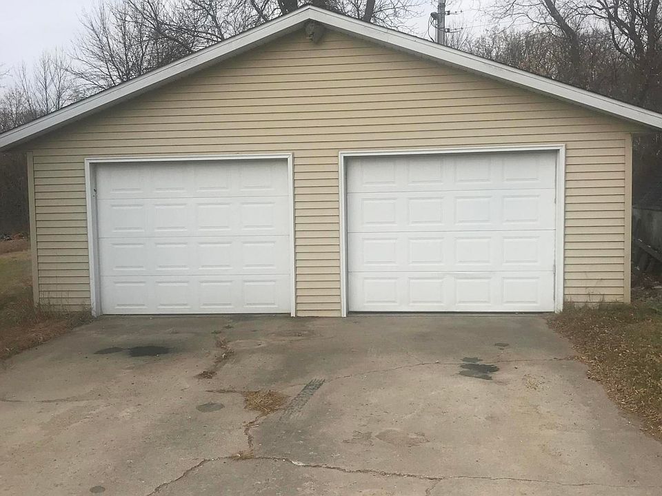 2nd image of 13254 460th St