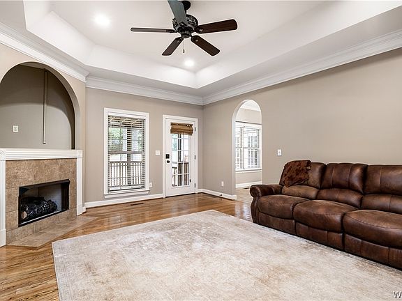 4th image of 4801 Northwood Lake Dr E