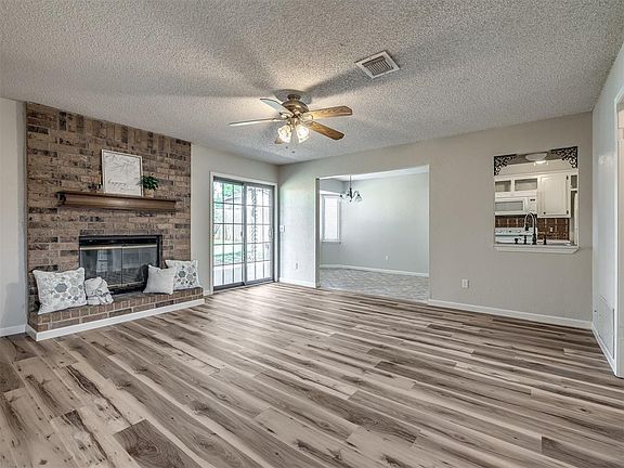 2nd image of 1105 Zachary Dr