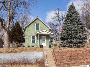 8036 Maywood St, Ralston, NE 68127