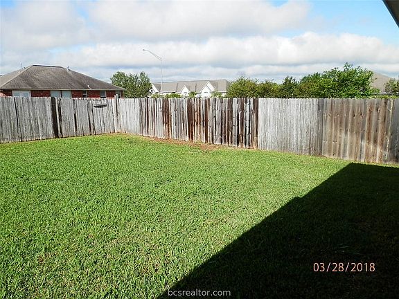 4th image of 2402 Axis Ct