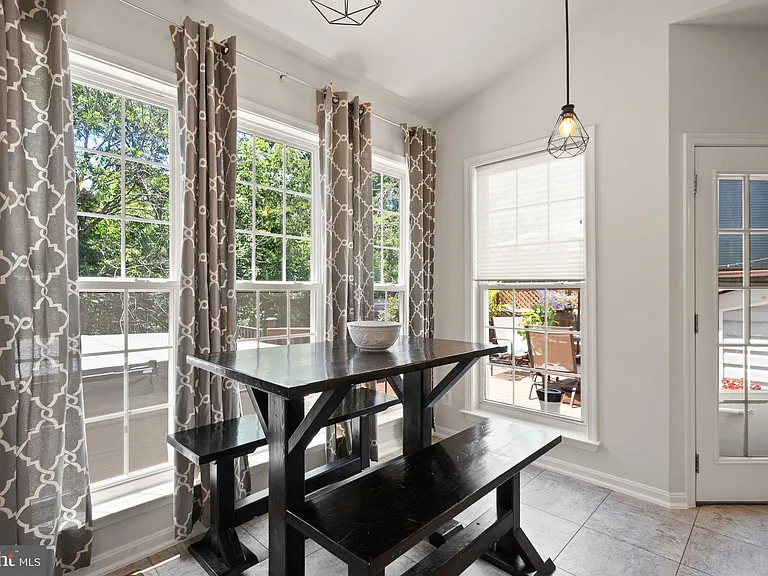 6050 Smooth Stone Pl — Photo 19