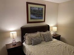 1st image of 10 Seoane Pl