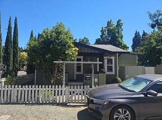 301 6th St, Lakeport, CA 95453