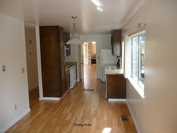 3rd image of 20277 Vista Ct