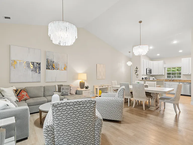 4360 Doubles Alley Dr #201 — Photo 2