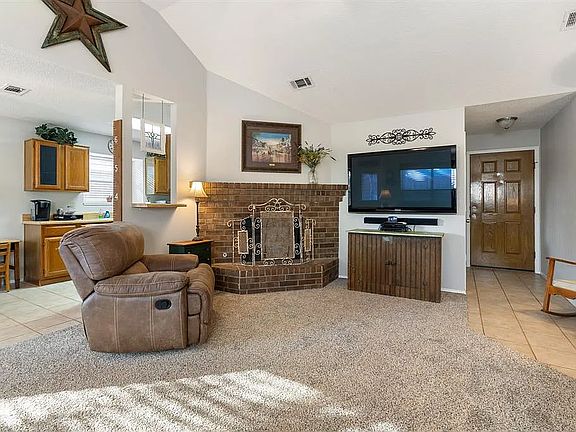 4th image of 7008 Autumn Ln