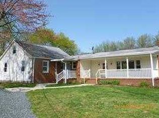 300 McDonald Rd, Glen Burnie, MD 21060