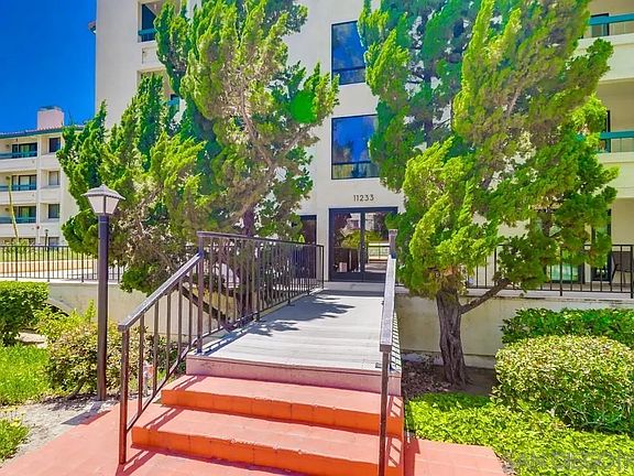 2nd image of 11233 Tierrasanta Blvd Unit 54