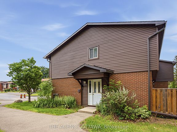 2nd image of 3202 Stockton Dr #85