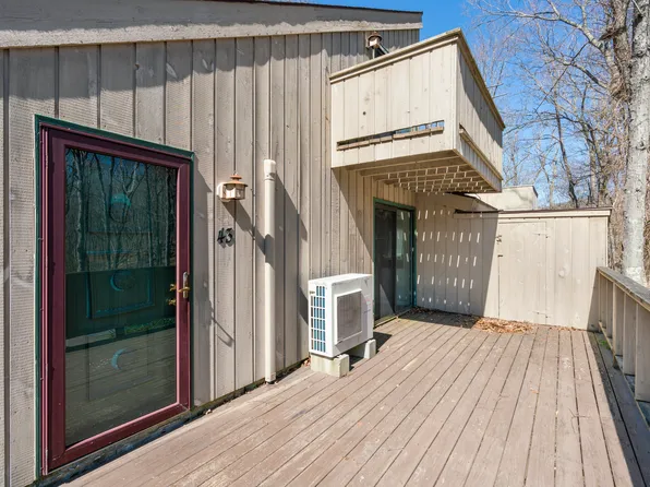 43 Mohawk Trail #43, Guilford, CT 06437